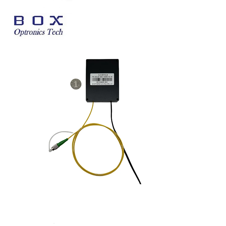 Qual é a fonte de 20 MW de luz de banda larga SLD 840 nm para o sistema OKT?